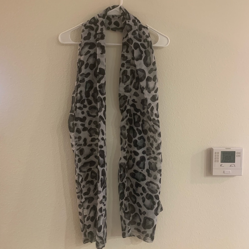 Leopard Scarf